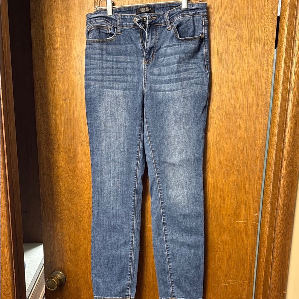 Judy Blue Straight Leg Blue Jeans